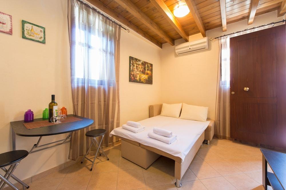 Appartamento 3 Charites Old Town Rhodes City Esterno foto