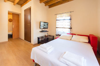 Appartamento 3 Charites Old Town Rhodes City Esterno foto